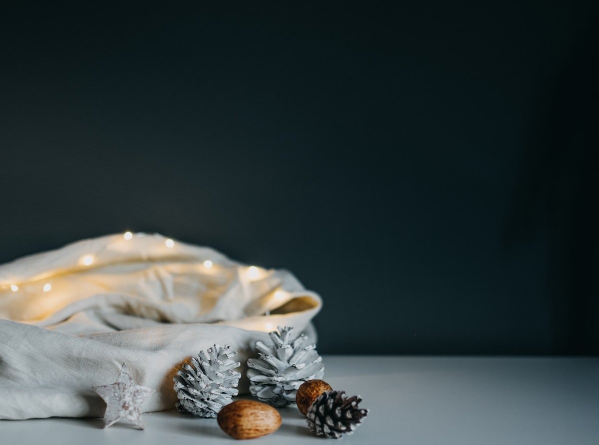 Pinecones styled as free natural Christmas decor